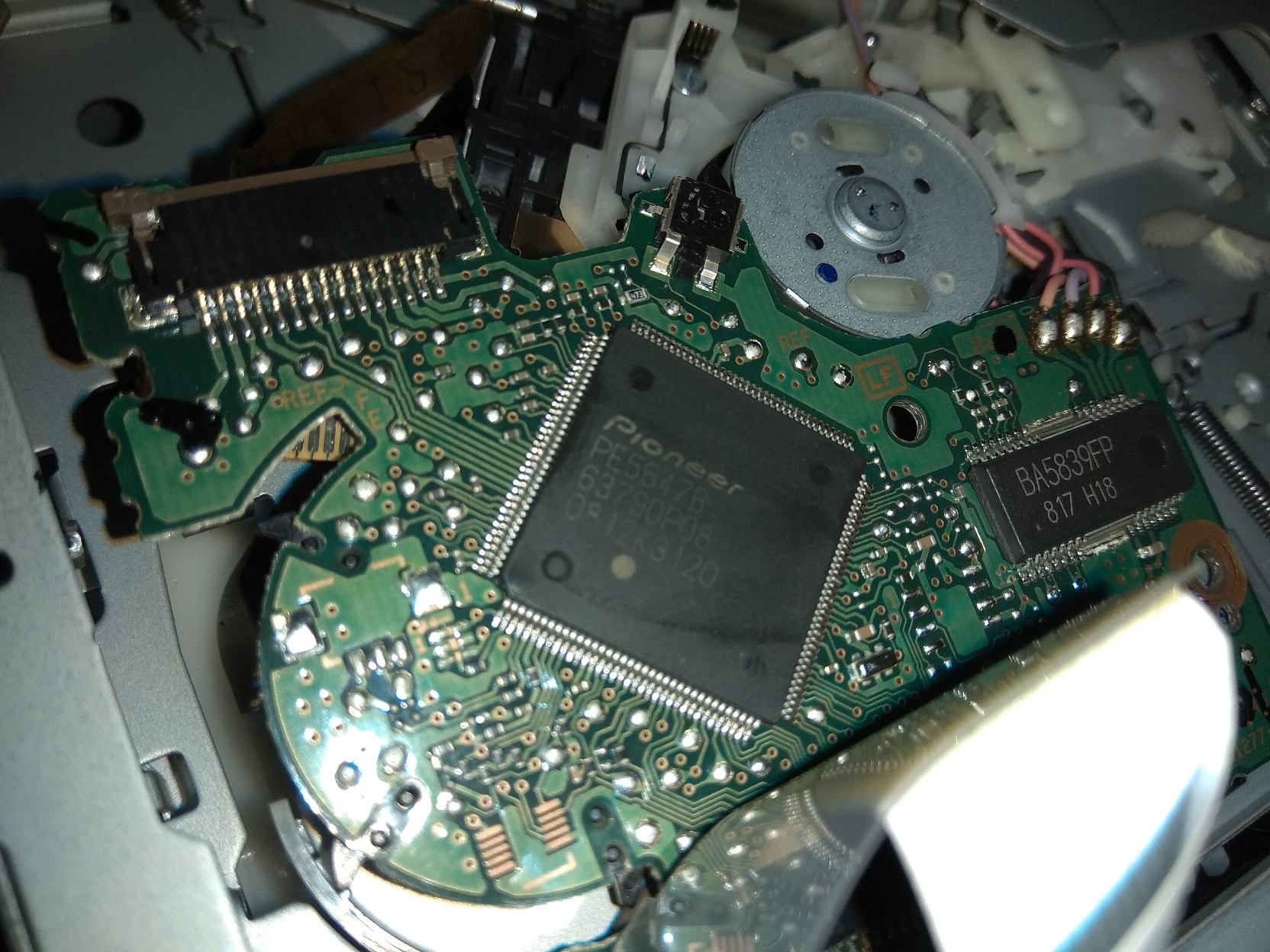 Вышедший из строя процессор магнитолы Pioneer DEH-P7000UB