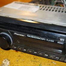 Ремонт магнитолы Pioneer 8506D (отходит разъем)