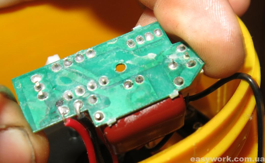 Плата зарядки аккумулятора (фото 1)