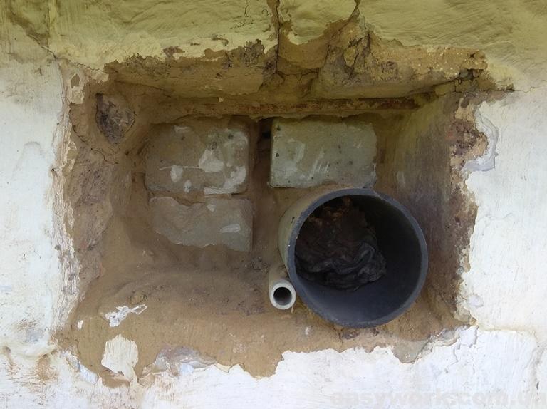 Расчищаем штукатурный раствор