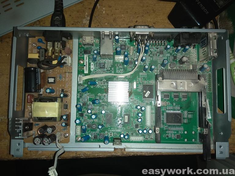 Внутреннее устройство тюнера OPENBOX S6