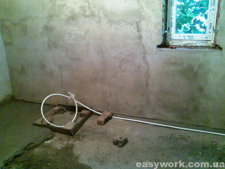 Прокладка металлопластиковой трубы для водопровода