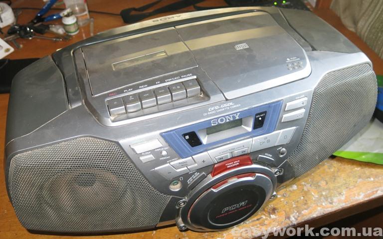Магнитофон (бумбокс) Sony CFD-G50L