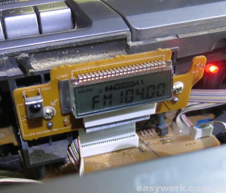 Работа магнитофона Sony CFD-G50L в режиме радио