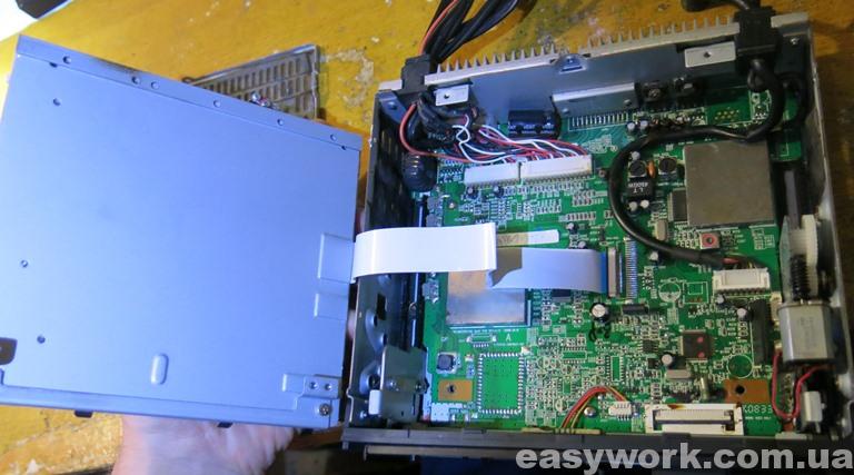 Разобранная магнитола Challenger CH-8056