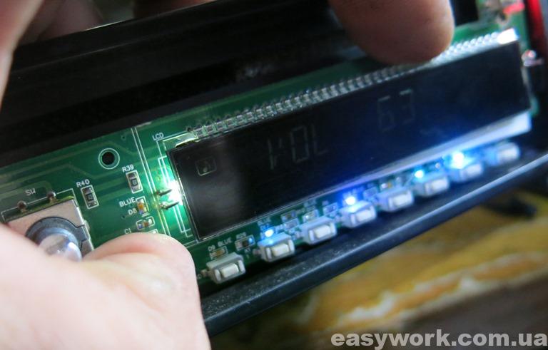 Тусклая подсветка магнитолы SONY HS-D832