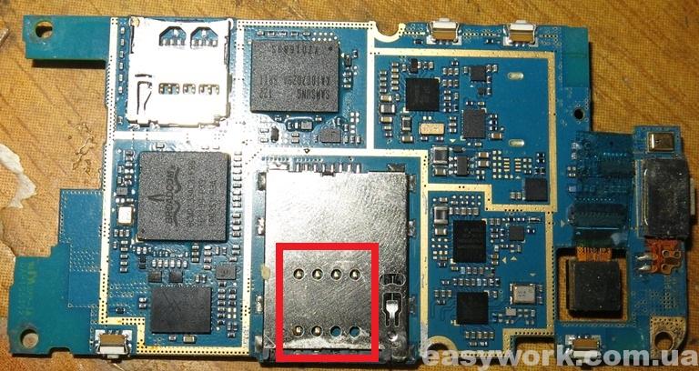 Отломанные контакты слота под SIM-карту