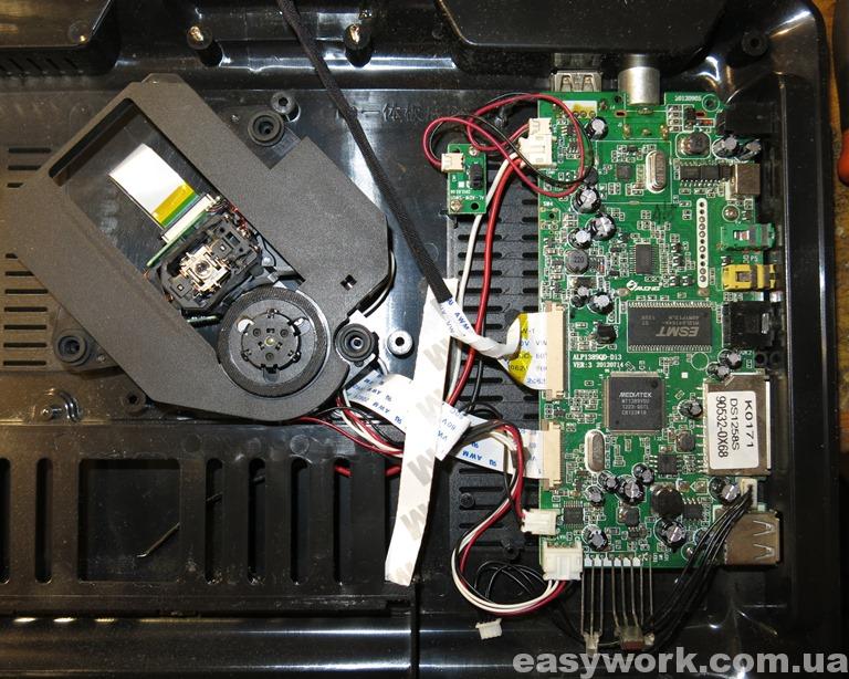 Внутреннее устройство DVD проигрывателя OPERA OP-1410D