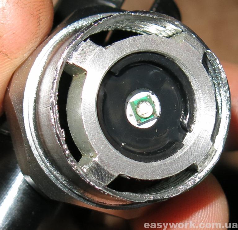 Заглушка для удержания светодиода