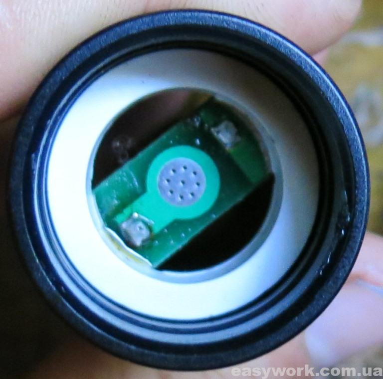 Выпаиваем светодиод с фонаря