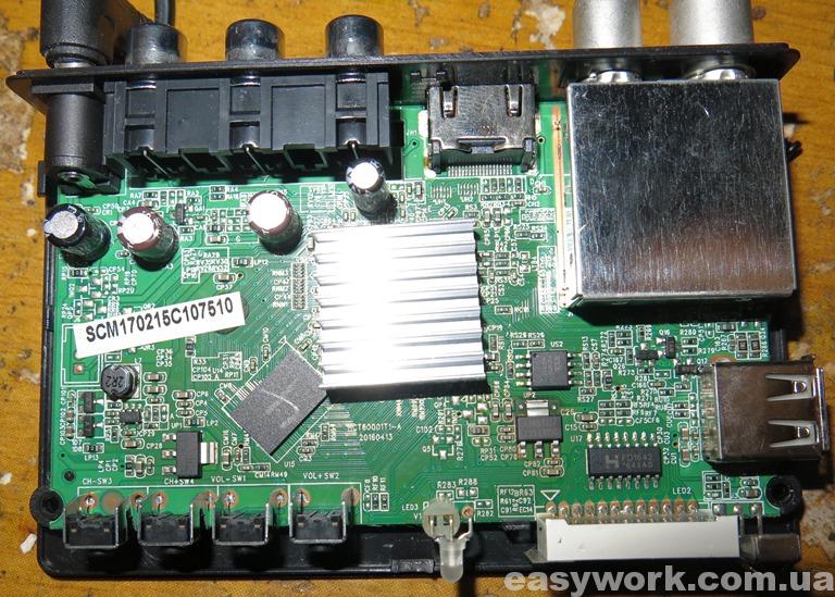 Внутреннее устройство T2-тюнера World Vision T59D