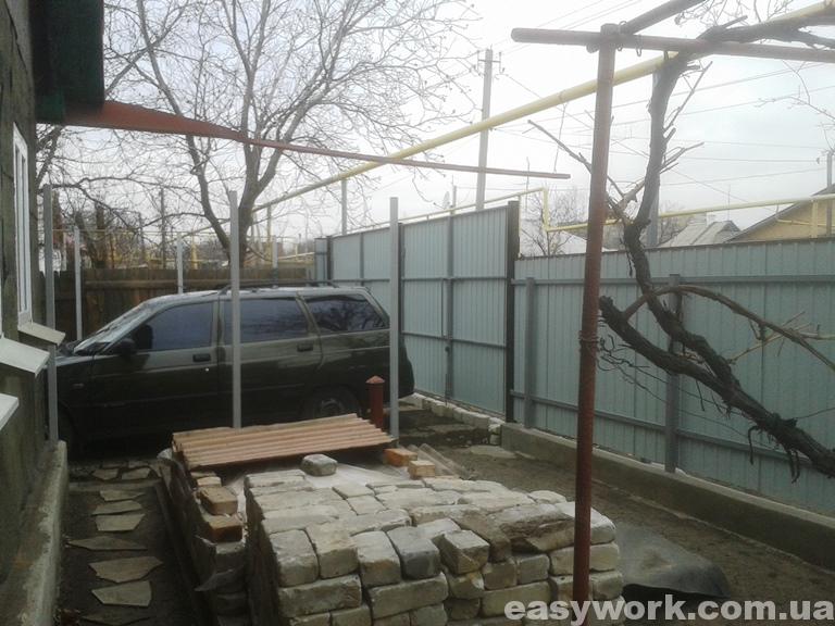 Забор и ворота из профнастила