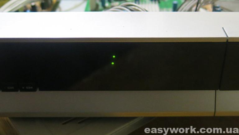 Две точки на табло OPENBOX X-820CI