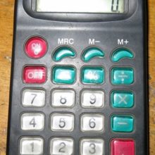 Ремонт калькулятора TAKSUN TS-402 (не включается)