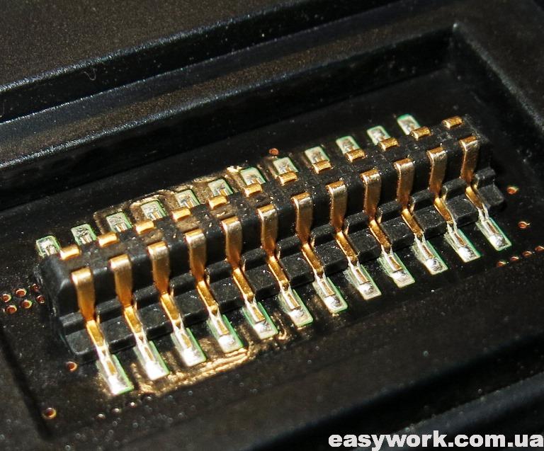 Разъем в лицевой панели