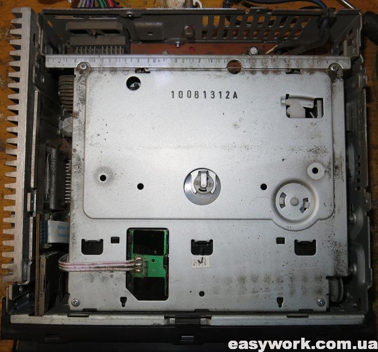 Привод магнитолы