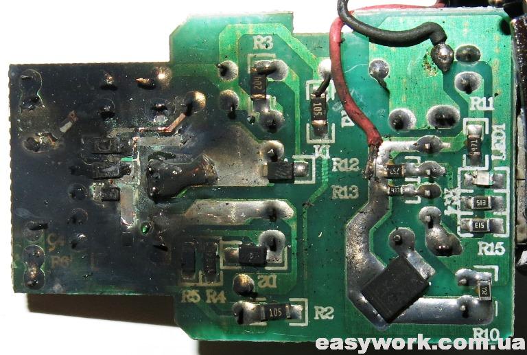 Обгоревшая плата (фото 2)