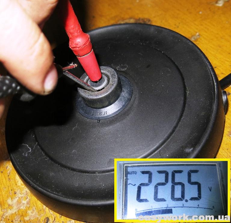 Напряжение на подставке