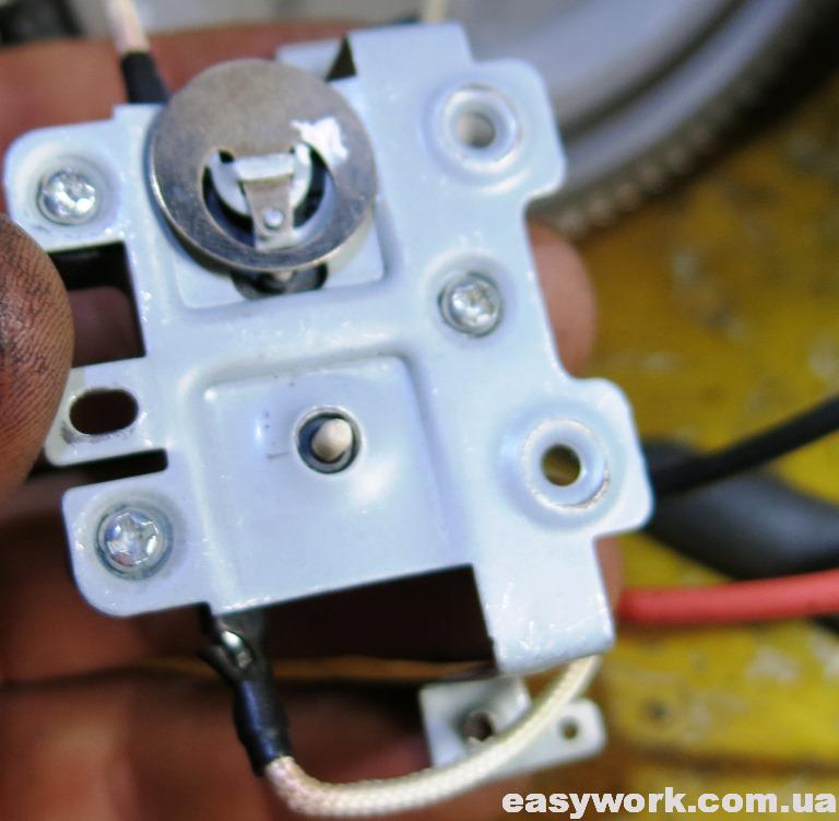 Термостат (термореле)